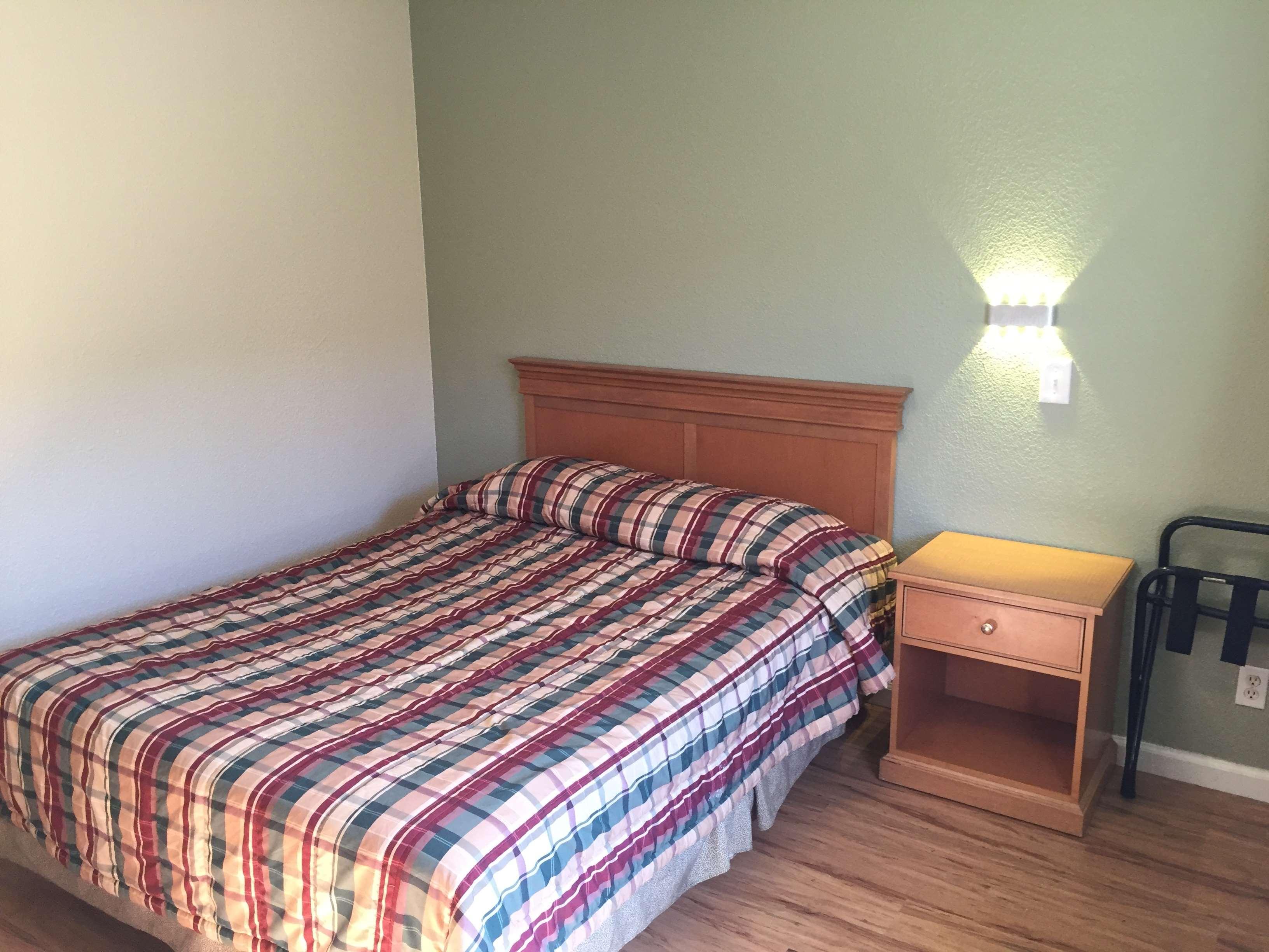 Americas Best Value Inn North Highlands Sacramento מראה חיצוני תמונה